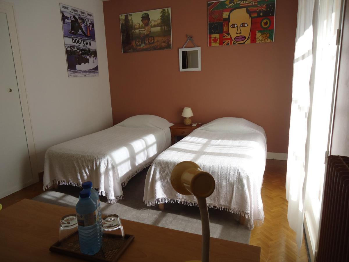 Bed and Breakfast A La Cerisaie Carignan-de-Bordeaux Esterno foto